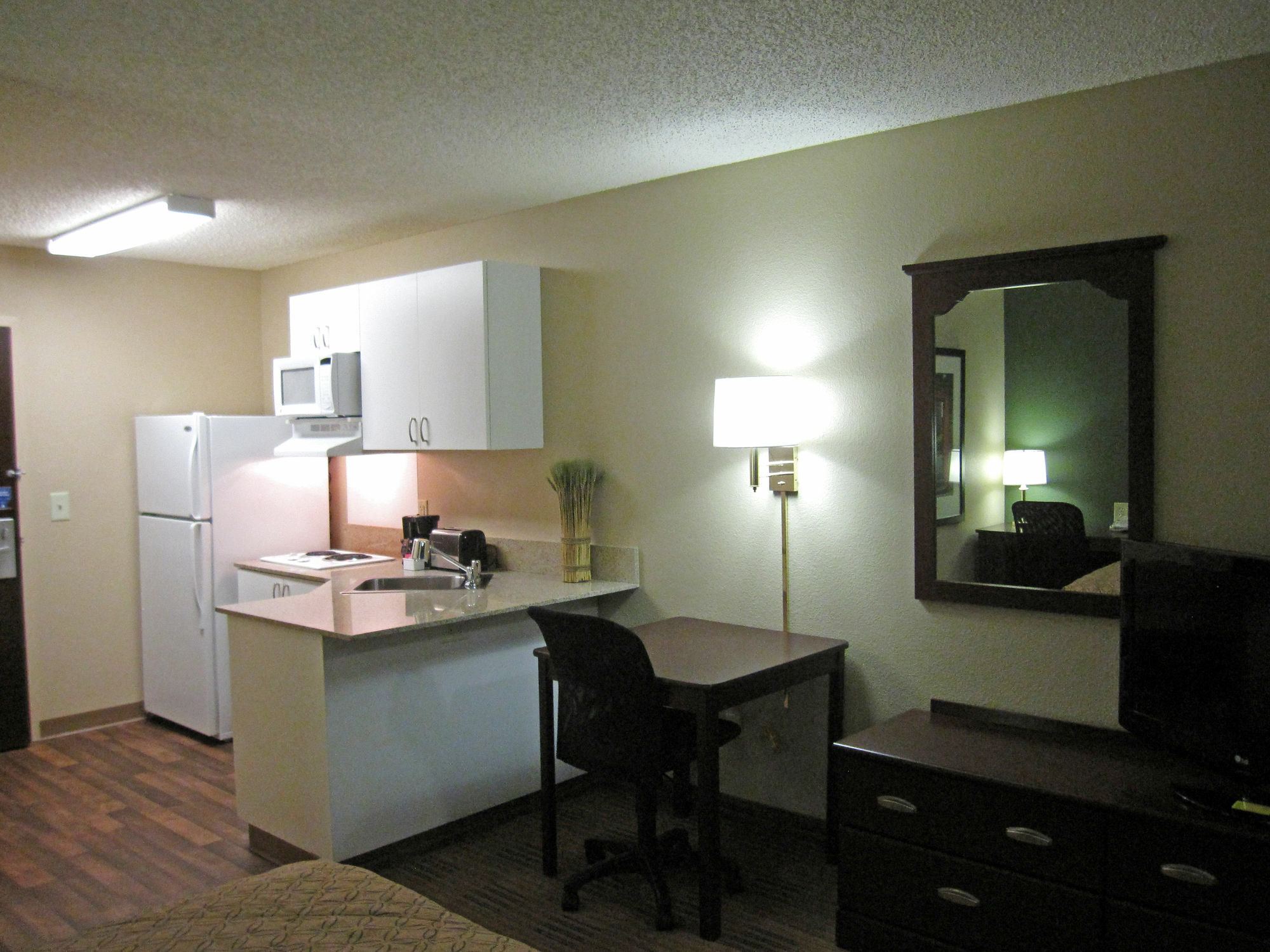 Extended Stay America Suites - Los Angeles - Simi Valley Santa Susana Knolls Exterior photo